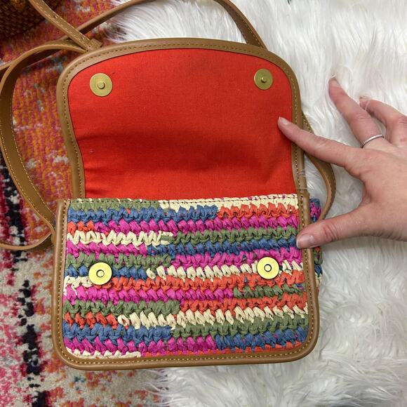 Boden Crossbody Bag Purse Colorful Woven Boho Summer Preppy - Picture 8 of 9